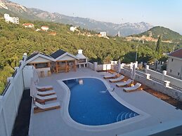 Luxury Villa with swimming pool Panorama