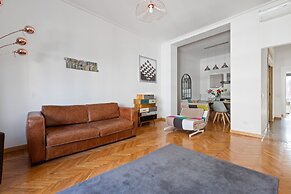 Roomy Apartment Duomo & San Babila