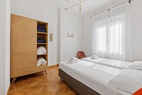 Roomy Apartment Duomo & San Babila
