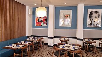 Lancaster Hall Hotel