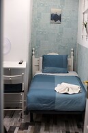 Hostal Adeco