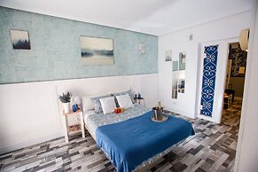 Hostal Adeco
