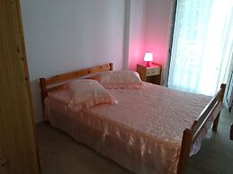 Velikis Apartments