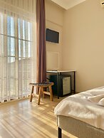 Cennet Hotel