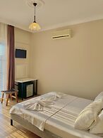 Cennet Hotel