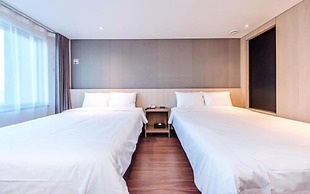 Noblepia Hotel