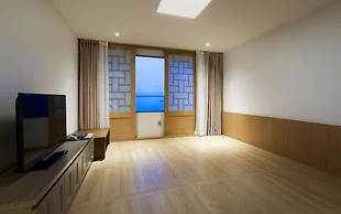 Noblepia Hotel