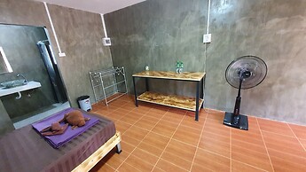 Moonshine Resort Chumphon
