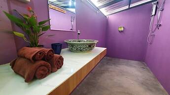 Moonshine Resort Chumphon