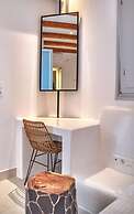 Quartano Luxury Cycladic Residence