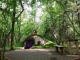 Hobbitland Eco Hotel