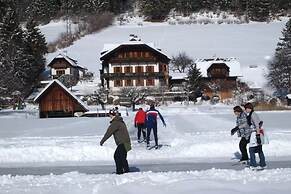 Ferienhof Obergasser & Pension Bergblick