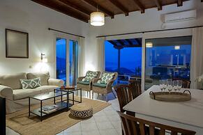 Luxury Villa With Stunning Views in Lefkada