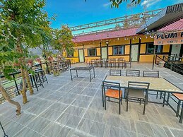 Plum Hillside Lodge