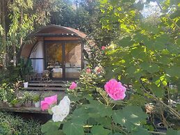Plum Hillside Lodge