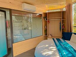 Plum Hillside Lodge