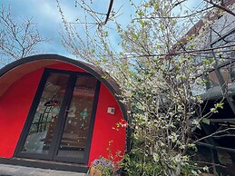 Plum Hillside Lodge