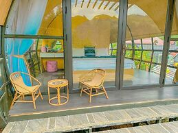 Plum Hillside Lodge