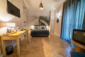 Urban Rooms