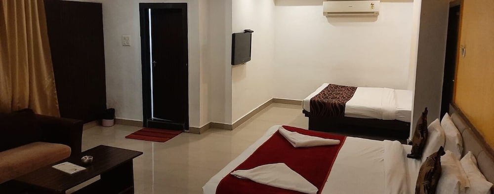 Hotel Balaji Central