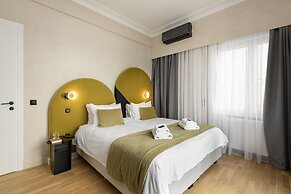 COLORS Hotel Athens