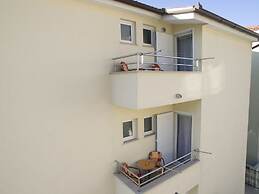 Apartment Almera N4