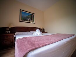 Hotel Romànic