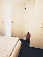 StayPlus Central Apartment With Garden