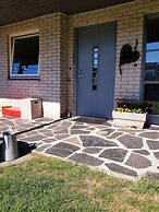 StayPlus Central Apartment With Garden