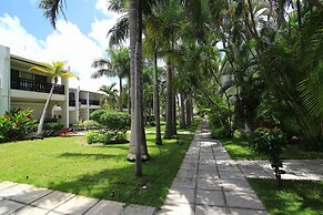 Cupecoy Beach Club