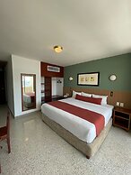 Hotel Royalty