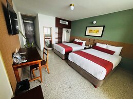 Hotel Royalty