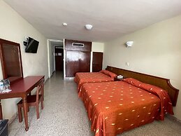 Hotel Royalty
