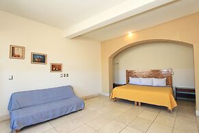 La Vista Hotel
