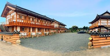 Gyeongju Ran Hanok
