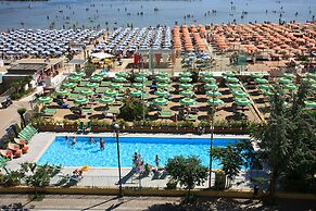 Hotel Holiday Park