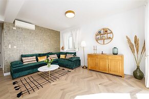Apartments Maris