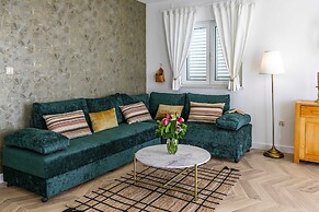 Apartments Maris