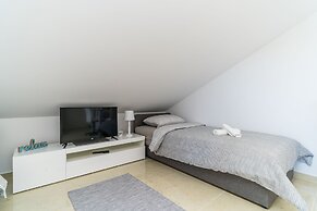 Apartments Šmanjak