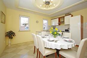 Apartments Villa Rose