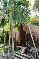 Nativus Glamping & Cenote Tulum