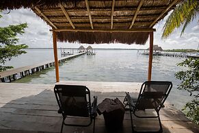Lagoon Front Suite with Bikes & Kayaks