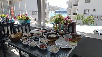 Minerva Port Hotel