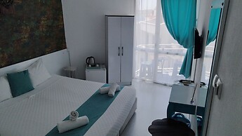 Minerva Port Hotel