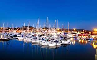 Marin Port Otel