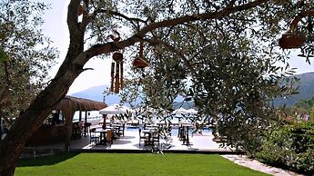 Mi Casa Beach Hotel