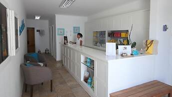 Mi Casa Beach Hotel