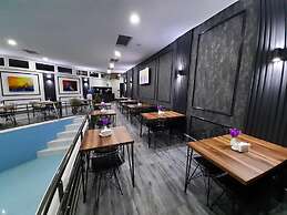 Asiwa Otel