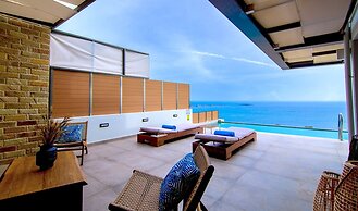 Amphitheatre Suites
