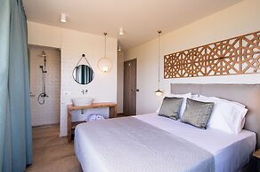 Amphitheatre Suites